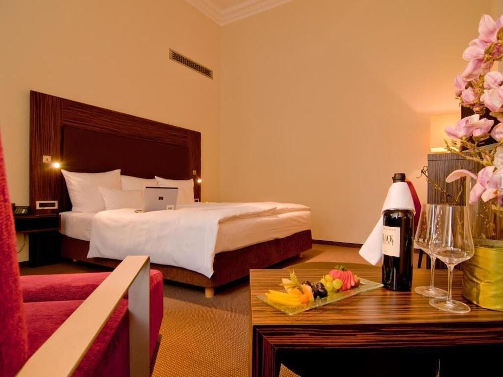Herzogshof - Boutique-Hotel Am Dom Regensburg Eksteriør bilde