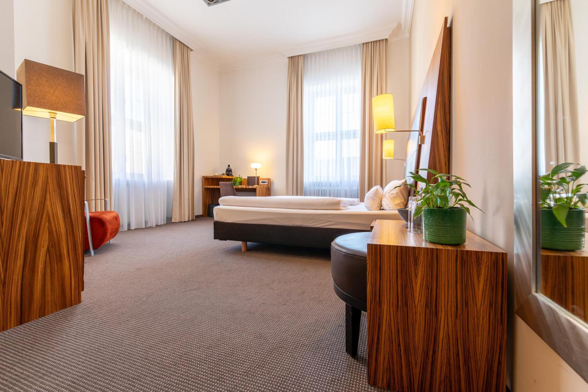 Herzogshof - Boutique-Hotel Am Dom Regensburg Eksteriør bilde